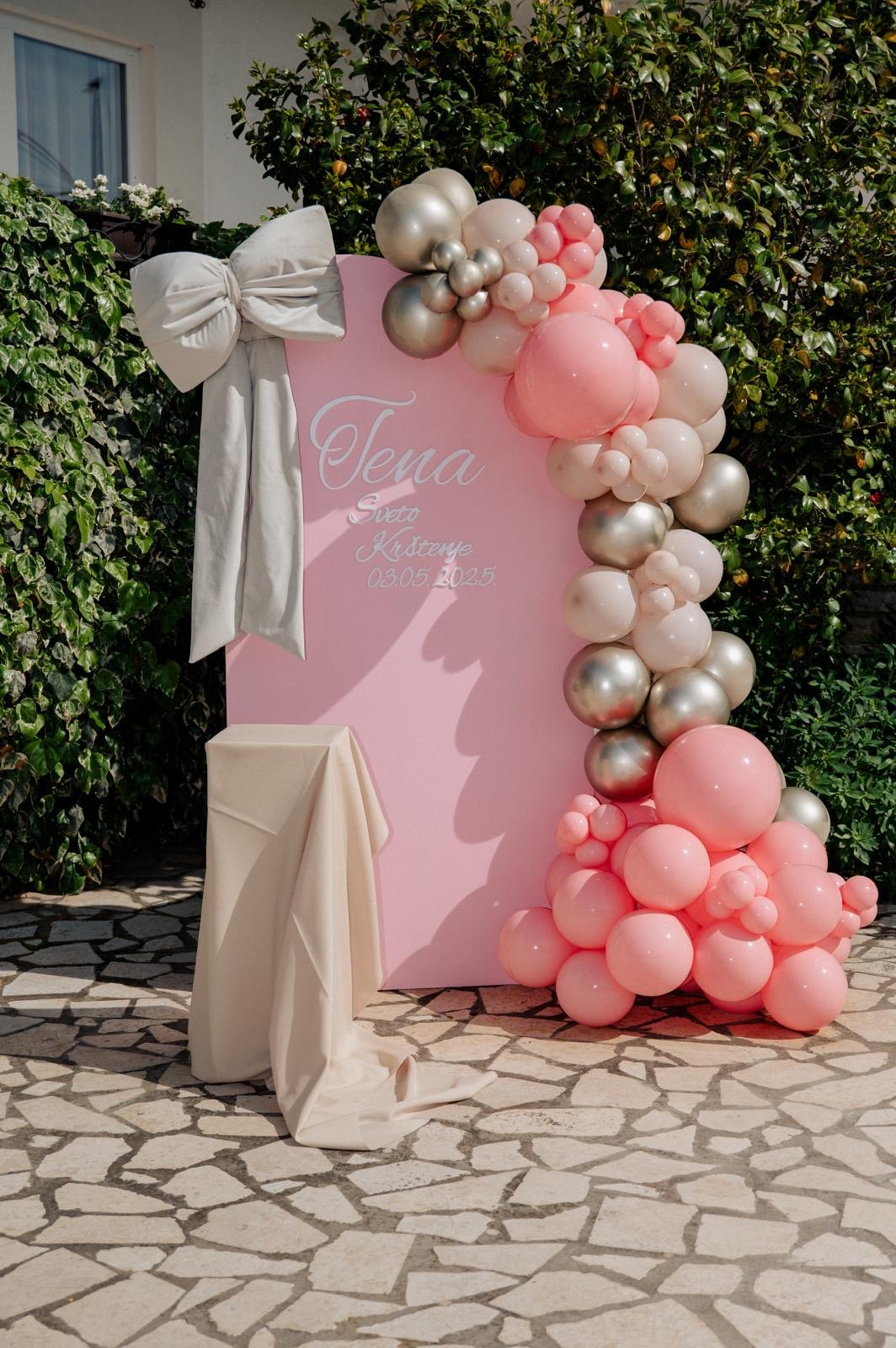 56c4a8f2 E94f 4bcf A3cf 66c44ba2da7e